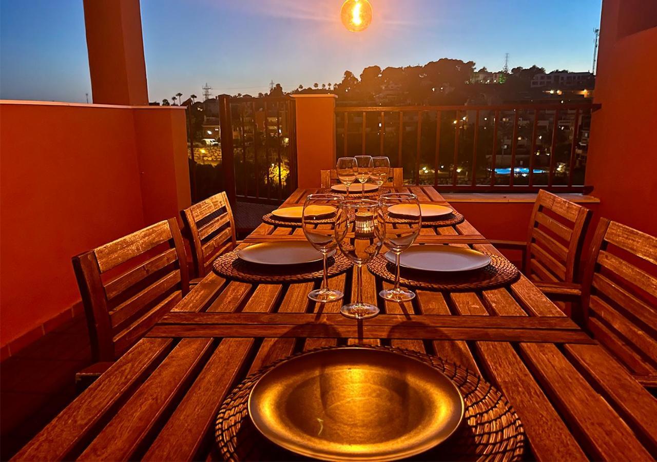Penthouse Paradise - Jacuzzi & Sea Views! Apartamento Marbella